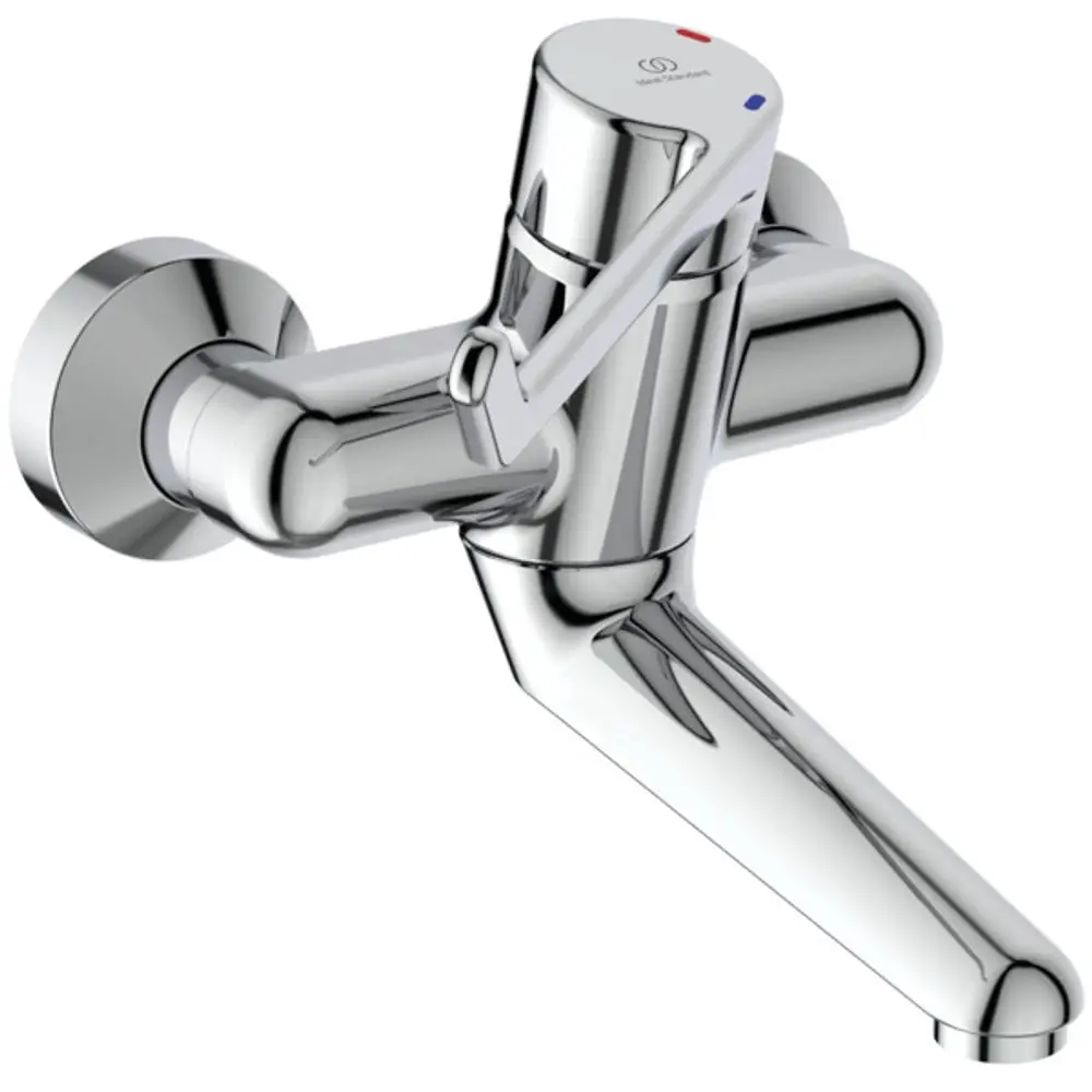 Wandmontierte Ideal Standard Armatur mit einem Hebel für die Wasserregulierung und einem längeren Auslauf. Oberfläche in glänzendem Chrom.